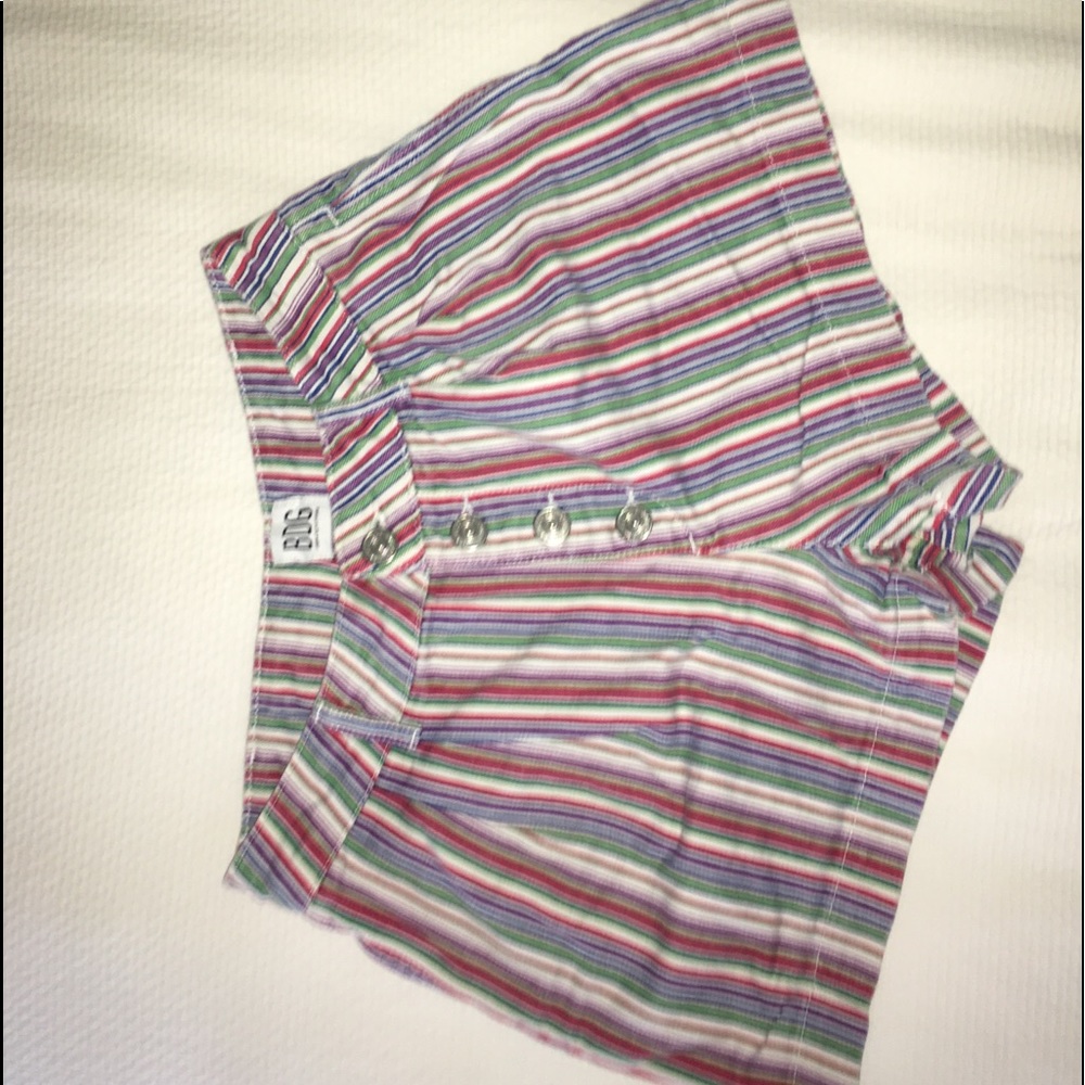 super cute high rise short shorts!